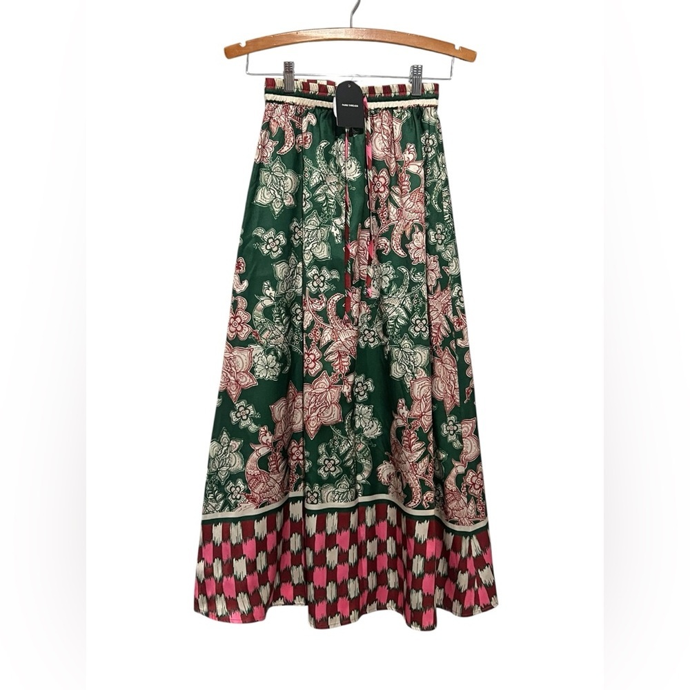 Paris Threads Floral Maxi Skirt Women's XS Satin  Long Modest New Elastic Waist